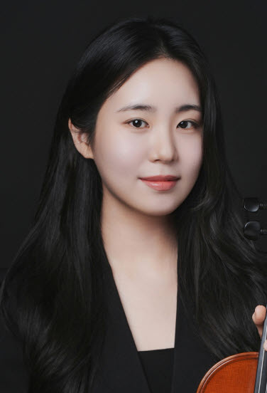 강윤아